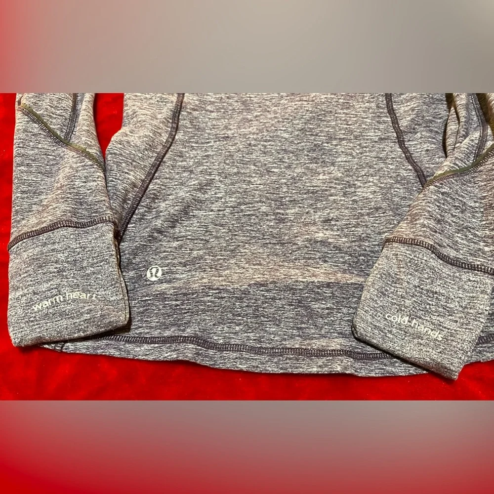Lululemon SZ 6 quarter zip long sleeved shirt with thumb holes Awesome Condition - Picture 5 of 17